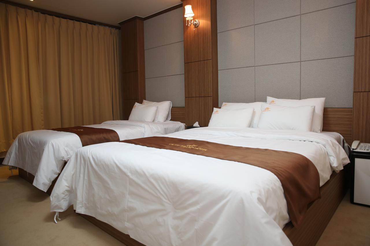Uljin Grand Hotel Exterior foto